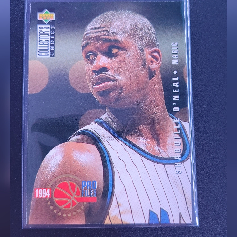 Shaquille oneal pro files 1994 Upper dack basketball card